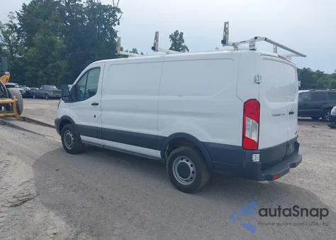 2018 Ford Transit T-250 z USA, uszkodzony, nr VIN 1FTYR1ZM5JKA41458